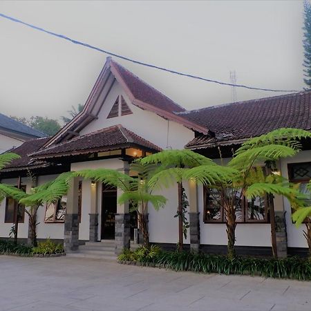 בניוואנגי Hotel Minak Jinggo מראה חיצוני תמונה