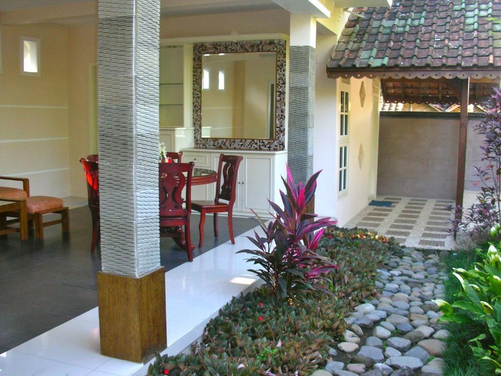 בניוואנגי Hotel Minak Jinggo מראה חיצוני תמונה