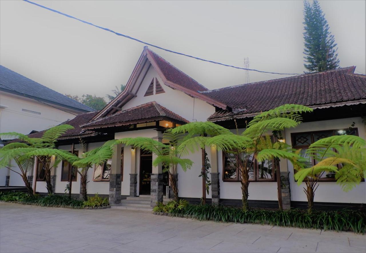 בניוואנגי Hotel Minak Jinggo מראה חיצוני תמונה